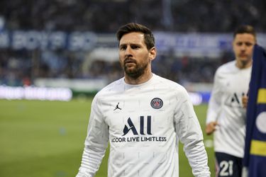 Messi niet genomineerd voor Voetballer van het Jaar in Frankrijk; teamgenoot Kylian Mbappé wel