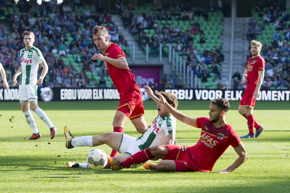 Middenmotors Groningen en AZ houden elkaar op 1-1