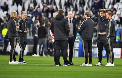 Erik ten Hag: 'Ik denk dat heel veel mensen van ons en onze spelers zijn gaan houden' (video)