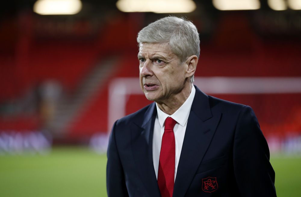 Wenger zegt ook volgend jaar trainer te zijn: 'Bij Arsenal of ergens anders'