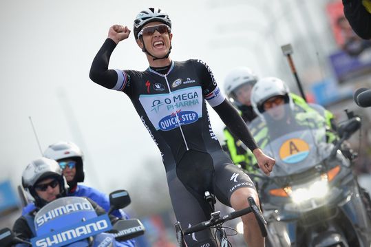 Terpstra aast op record in Dwars door Vlaanderen