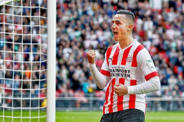 El Ghazi en Bakayoko helpen PSV aan winst in oefenpot met apart format