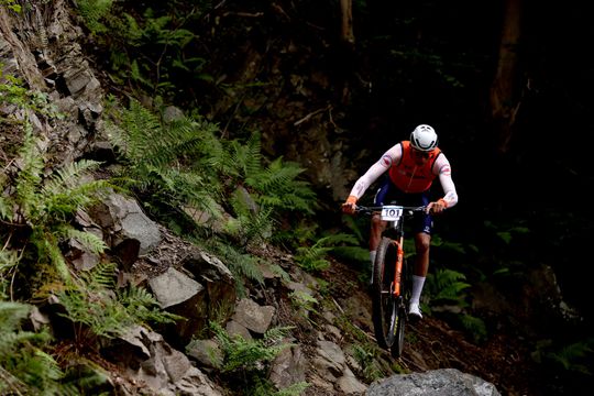 🎥 | Mathieu van der Poel stapte direct na wereldtitel op mountainbike: 'Besef komt volgende week pas'