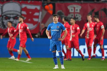 Twente blaast AZ weg in beginfase en deelt keiharde klap uit in titelstrijd