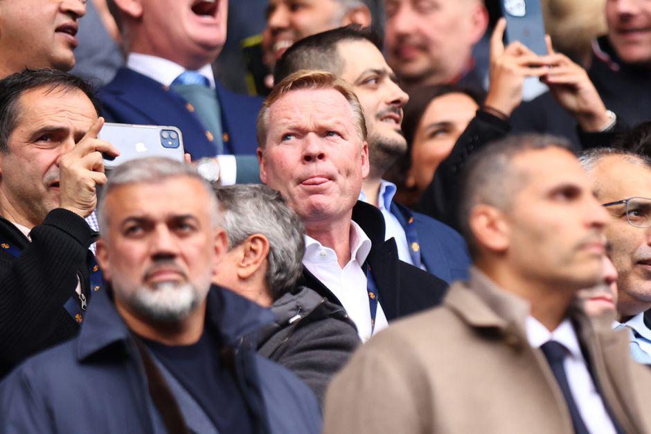 Barcelona hoort voor eerst sinds ontslag iets van Ronald Koeman: 'Hopelijk krijgt Xavi meer steun'