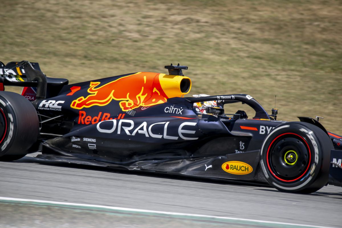 Alleen Charles Leclerc sneller dan Max Verstappen in 3e vrije training bij GP van Spanje