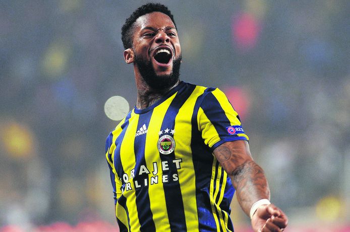 Lens beslist de wedstrijd voor Fenerbahçe