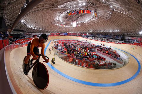 Shanne Braspennincx borduurt voort op goud: kwartfinaleplek op sprint