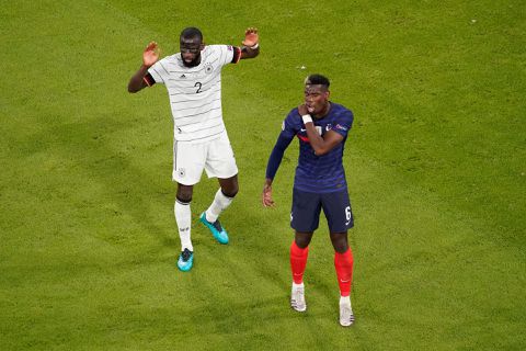 UEFA straft Antonio Rüdiger niet na 'knagen' in de rug van Pogba