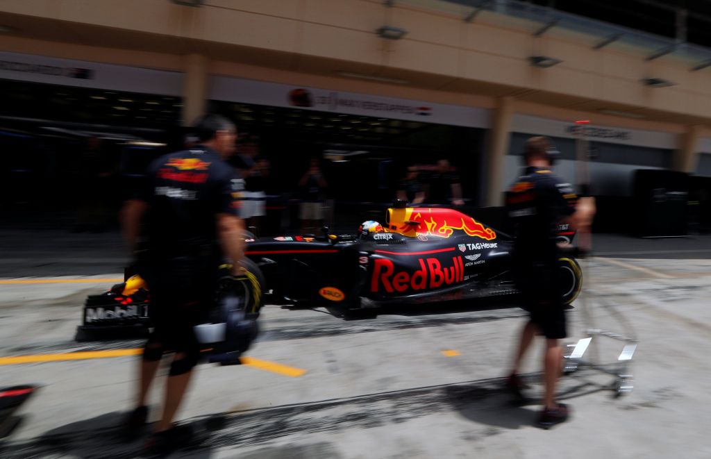 Ricciardo snelste tijdens testochtend in Bahrein