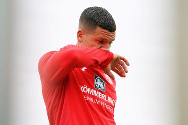 'Oud-PSV'er Jeffrey Bruma keert bij Heerenveen terug in de Eredivisie'