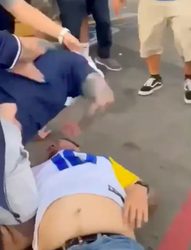 🎥 | Deze massale knokpartij tussen Dallas Cowboys- en LA Rams-fans ging viral op Twitter