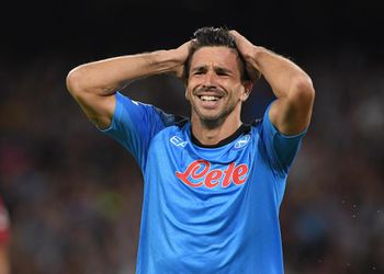 🎥 | CL: Napoli declasseert Liverpool in Ajax-poule op emotionele voetbalavond