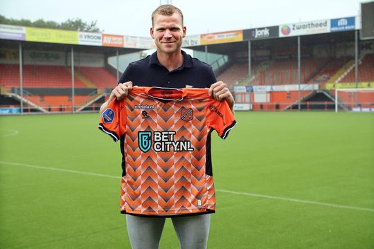Henk Veerman vormt koppel met buurman Mühren bij Volendam: 'Moet er wel meer maken dan hij'