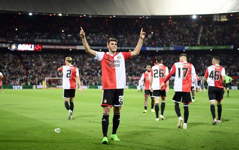 4 'primeurgoals'! Feyenoord speelt weer niet best, maar wint wel dik en houdt de nul tegen Emmen