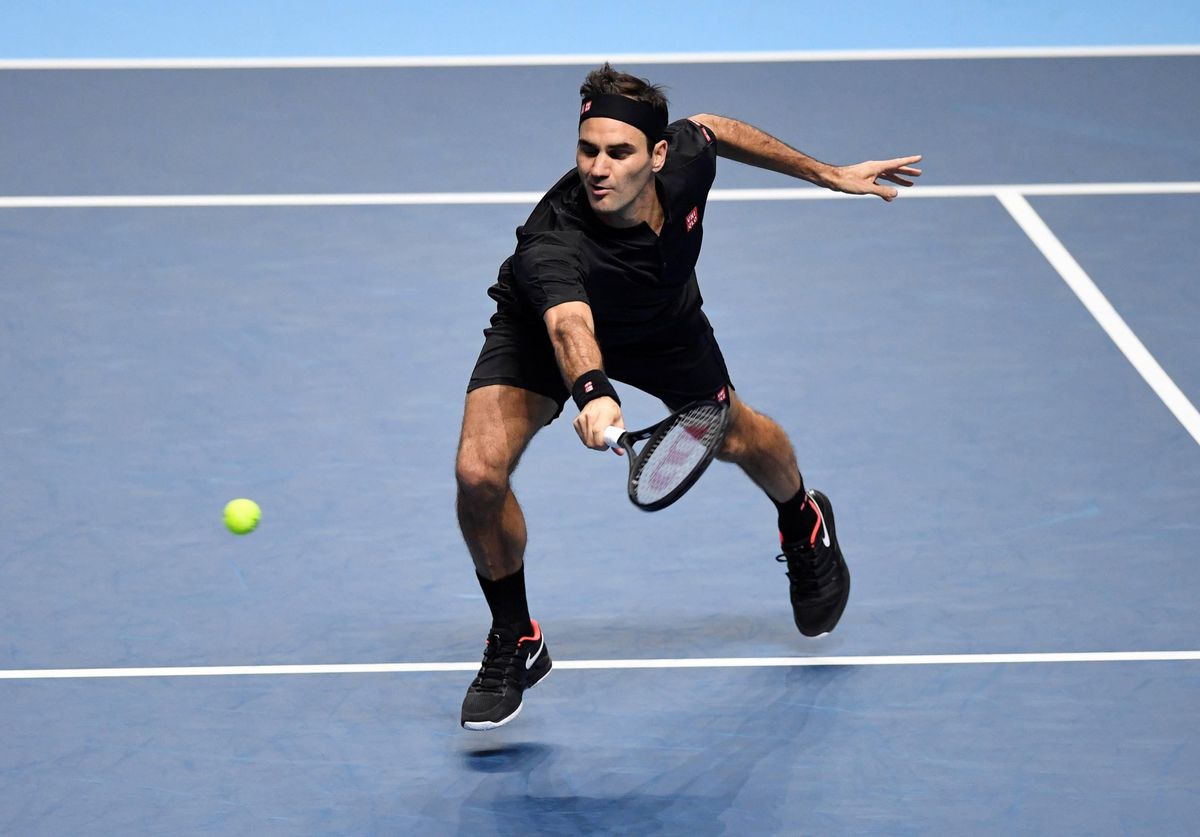 🎥 | Federer verslaat Djokovic en gaat ten koste van hem naar halve finale ATP Finals