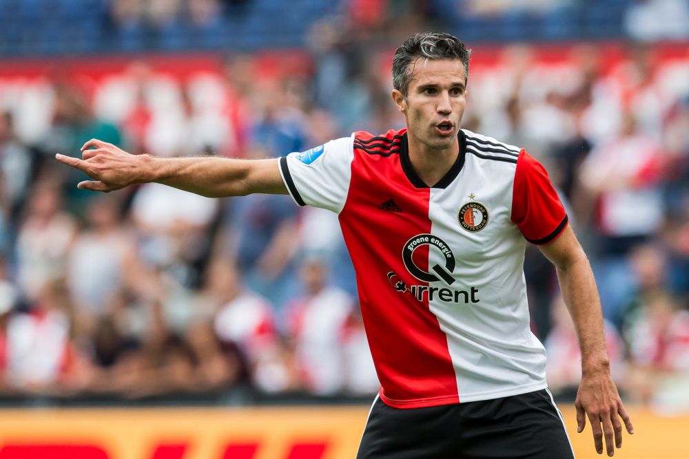 Van Persie als een kind zo blij met uitverkiezing aanvoerderschap