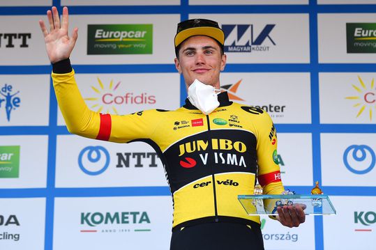 Olav Kooij moet Ronde van Hongarije verlaten na zege in 1e etappe en valpartij in 2e rit
