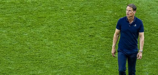 🎥 | Frank de Boer spoelt Oranje-kater weg op de padelbaan: 'Heb het een plek gegeven'