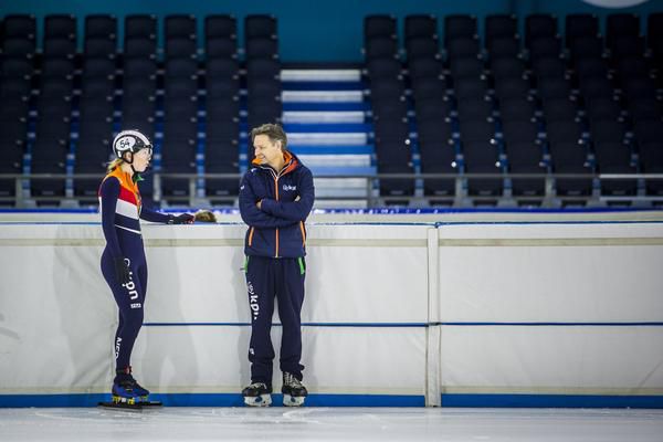 Bondscoach Otter plaatst mooi gedicht voor voor haar leven vechtende Van Ruijven