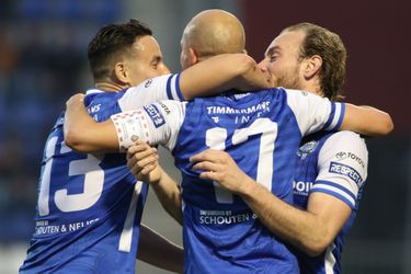 FC Den Bosch oppermachtig tegen Telstar