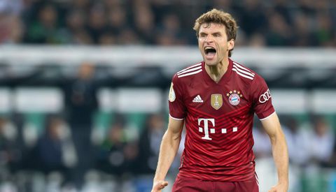 📸 | Deze speler van Eintracht Frankfurt lijkt bizar veel op Thomas Müller