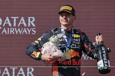 Nog even geduld, Max: 'Nieuwe trofee Verstappen van GP Hongarije eind september af'