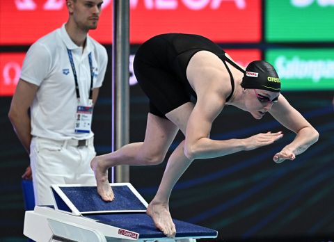 Estafettezwemsters worden 5e bij 4x100 wissel in Nederlands record