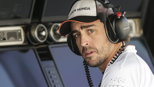 Alonso hoopt weer achter het stuur te zitten in GP China