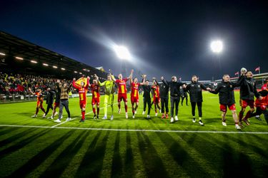 Go Ahead Eagles haalt als promovendus 4 punten op tegen Ajax: evenaring van dit team in 1964-1965