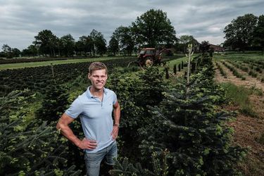 Rondeel, met 2 functies in dienst bij De Graafschap, nu óók verhuurd als keeper aan Oss