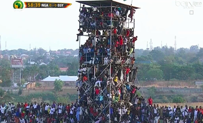 Wow! Ongekend veel toeschouwers in stadion Nigeria