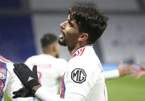 Newcastle United legt 50 miljoen euro neer voor Bruno Guimarães