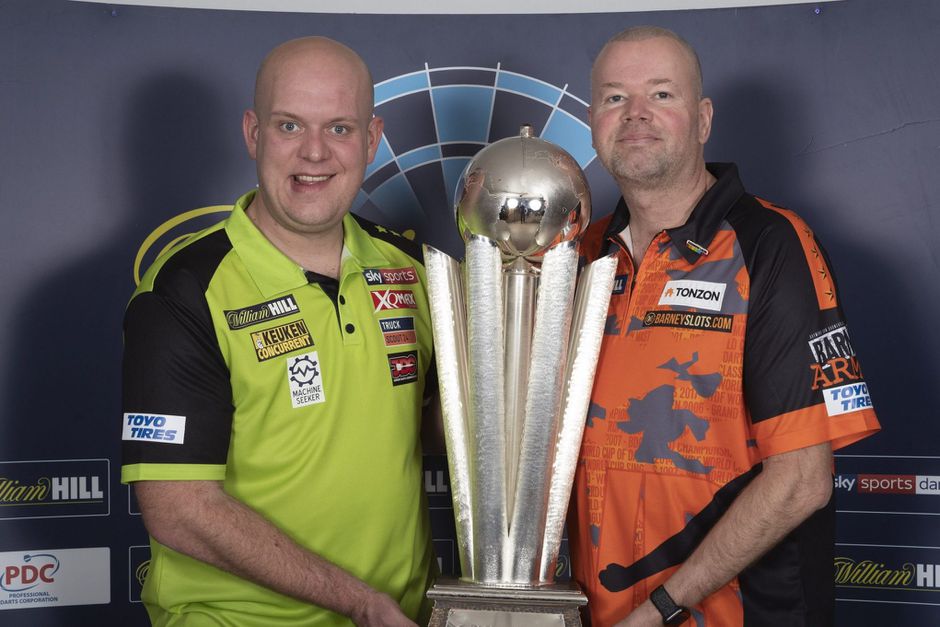 Van Barneveld gaat op het laatst z'n WK-voorbereiding aanpassen vanwege de loting