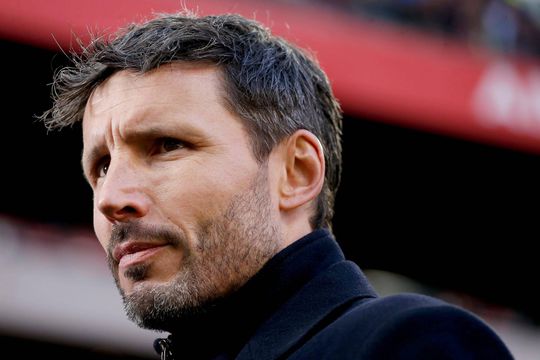 Van Bommel na verloren topper: 'We hebben het hartstikke goed gedaan'