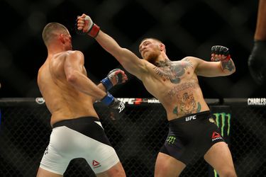 Steenrijke vechtersbaas Conor McGregor kondigt pensioen aan