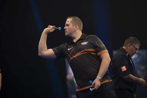 Van Duijvenbode had last van 'externe factoren': 'Tjongejongejonge, grootste wedstrijd uit mijn leven'