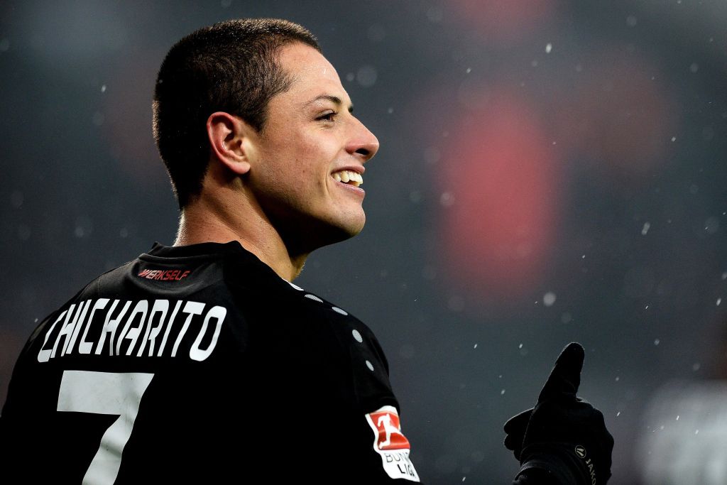 Leverkusen vertrouwt op vorm Chicarito: 'Hij is sensationeel'