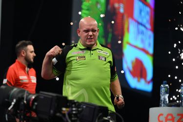 Michael van Gerwen gaat tot het gaatje en treft in 3e ronde IDO Danny Noppert