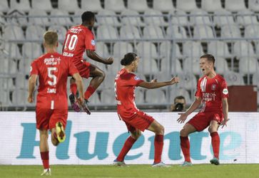 FC Twente is na 8 jaar BACK in Europa en hoe: Enschedese club wint van Cukaricki (of zoiets) in Servië