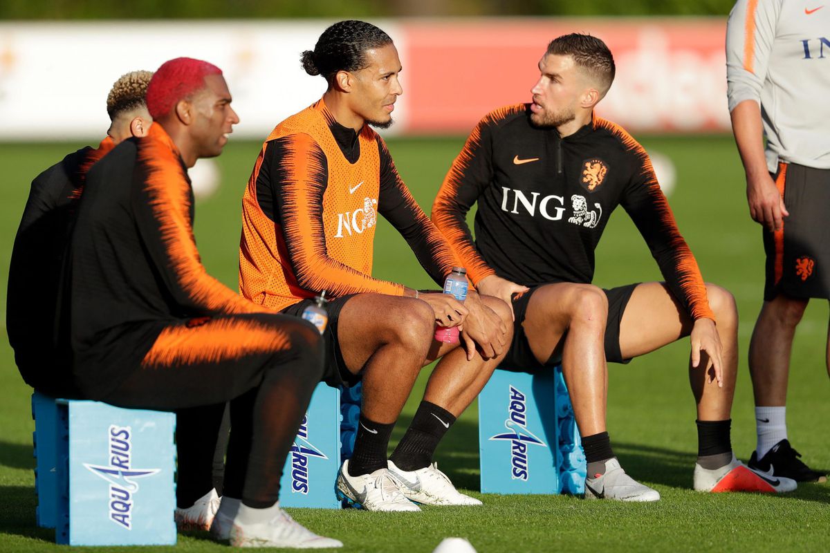 Ryan Babel over Oranje-collega Virgil van Dijk: 'Hij heeft wel degelijk een zwak punt'