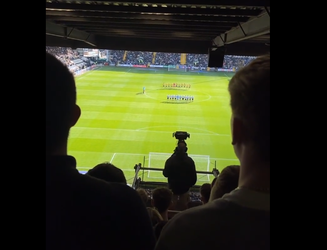 🎥 | Minuut stilte in League Two verstoord door schreeuwende man: 'Fuck Palestina'