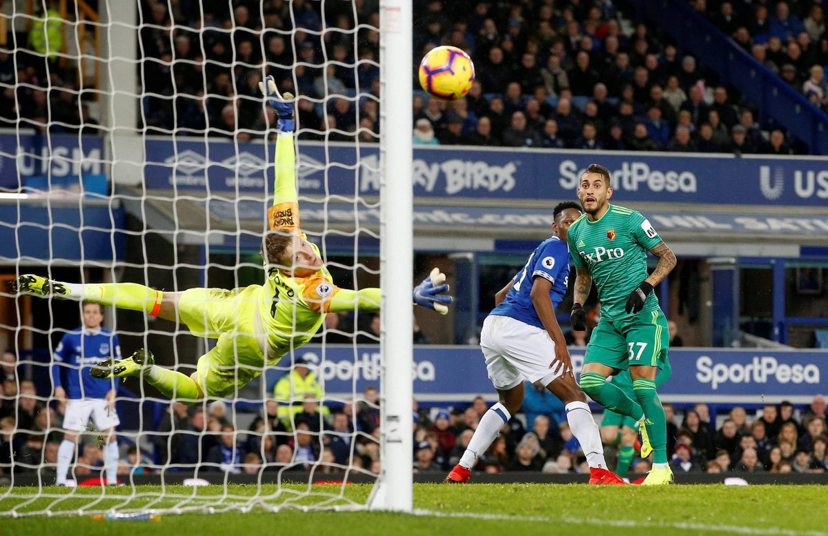 Everton pakt door doelpunt in 96e minuut een punt tegen Watford