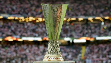 Doe nu zelf de Europa League-loting! Wie komen er bij jou in de poule met PSV, Feyenoord en AZ?