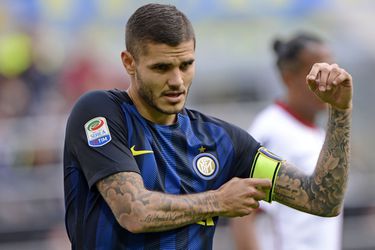 Curva Nord heeft schijt aan Icardi, die ze wil vermoorden