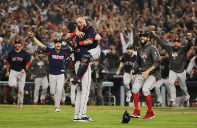 Kampioenen van Boston Red Sox gaan 'gewoon' bij Trump op bezoek