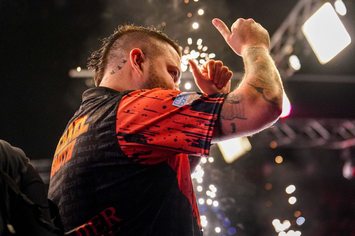 Premier League of Darts: Smith wint finale avond 14; Van Gerwen in halve finale uitgeschakeld