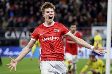 AZ-toptalent Wouter Goes (18) helpt Alkmaarders met 1e profgoal langs Cambuur