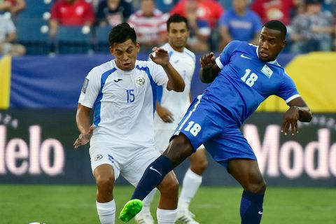 😳 | Voetballer wordt samen met vriendin gepakt voor smokkel van meer dan 100 kilo coke