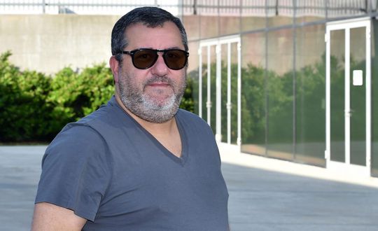Mino Raiola, zaakwaarnemer van Ihattaren, woest op PSV: 'Onacceptabel en niet toelaatbaar'
